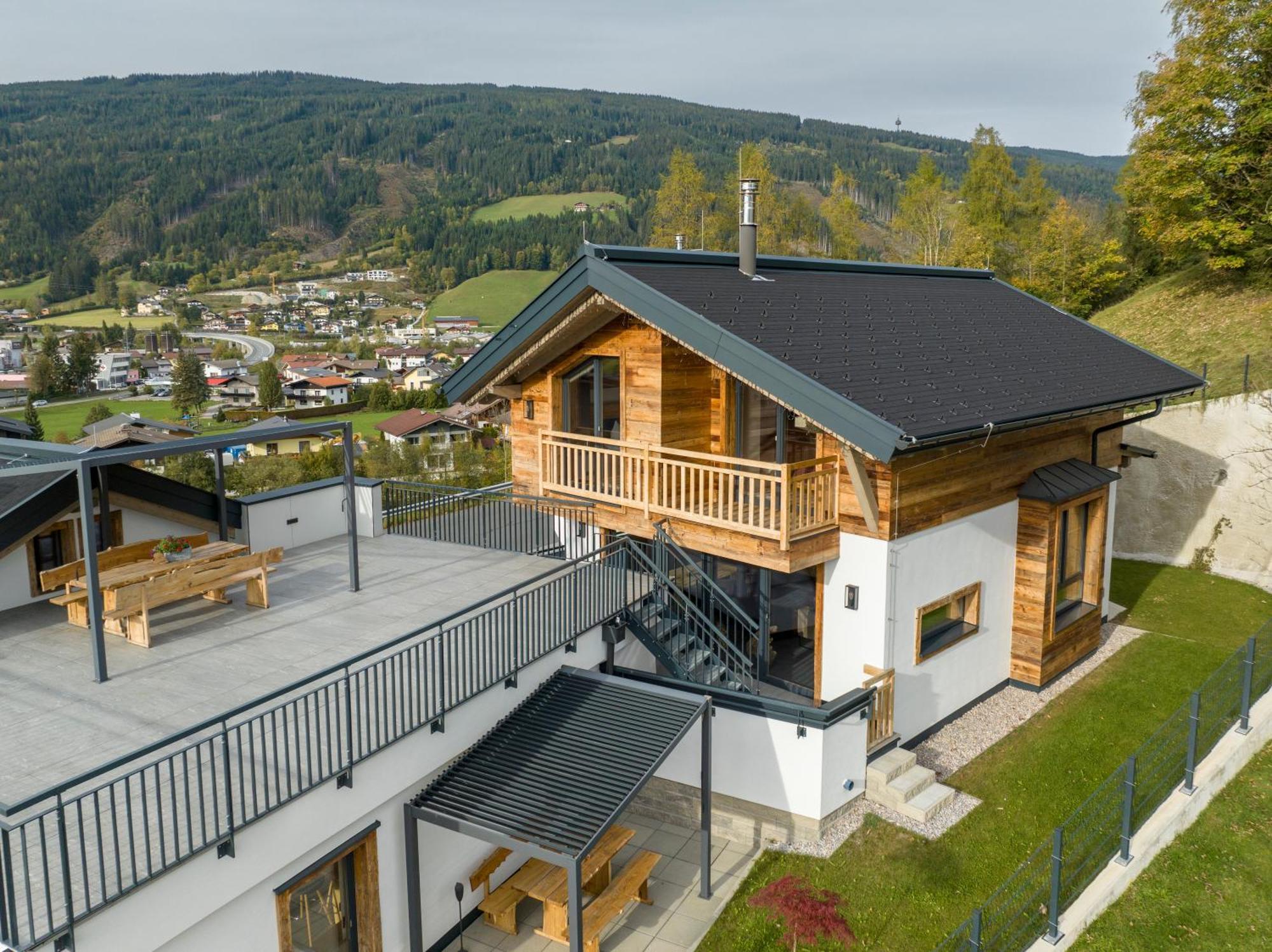Holzlodge Deluxe Радштадт Екстер'єр фото